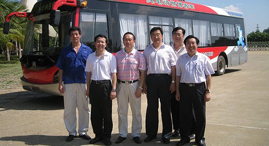科隆与上海申沃合作纯电动大巴车海南跑车厂试车成功